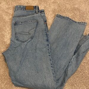 American Eagle Outfitters Curvy '90s Bootcut Jeans